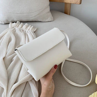 

Tailored Women Bag Simple Small Bag Shoulder Messenger Bag Retro Casual Small Square Bag