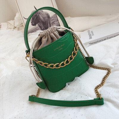 

Tailored Fashion Women Serpentine Leather Crossbody Bags Messenger Bucket Bag Handle Bag