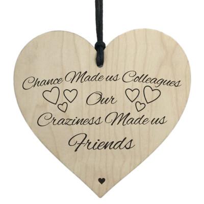 

Handmade Wooden Hanging Heart Plaque Pendant Heart Shape Friendship Wine Bottle Decor Pendant Tags Wood Chip Pendants