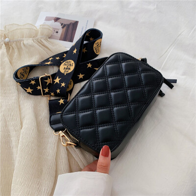 

Korean version 100 lap bag small fresh rhombus broadband small square bag new 2019 fashion womens bag ins oblique satchel