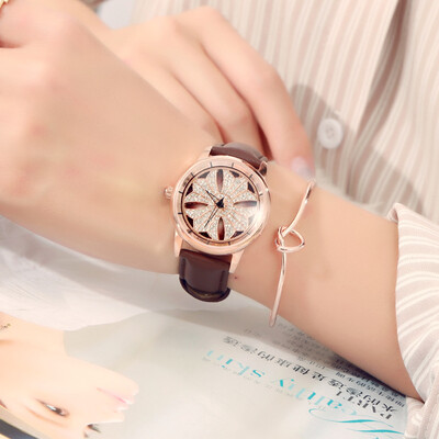 

Trend watch female simple retro womens waterproof strap quartz watch