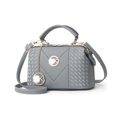 

Womens bag 2019 new bag female metal cool Korean fashion casual womens bag slung shoulder bag