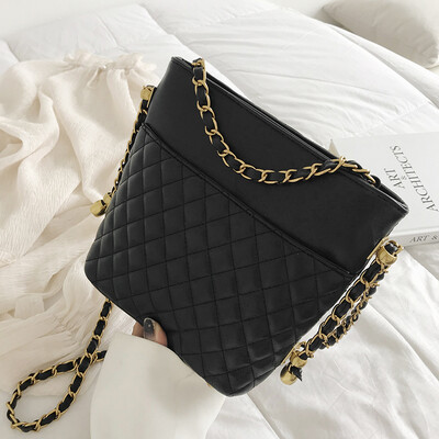 

Lingg chain small bag summer fashionable simple womens bag new 2019 pop-up bucket small fresh&inclined bag