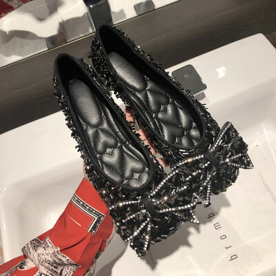 

Shallow mouth four seasons shoes female summer shoes Korean version of Joker flat bow rhinestone bean shoes female