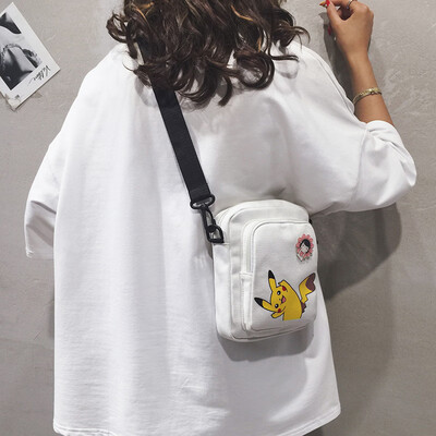 

New summer small bag female new 2019 tide Korean version of the wild cartoon cute Pikachu bag canvas Messenger bag