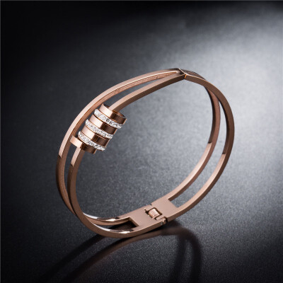 

Niche bracelet student girlfriends Taigang small fresh bracelet female hand jewelry female Korean version of the Sen simple person