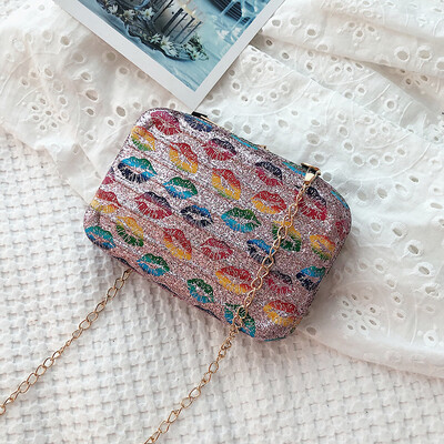 

2019 new casual wild chic lip print personality Messenger bag female fashion tide sequins chain shoulder small square bag