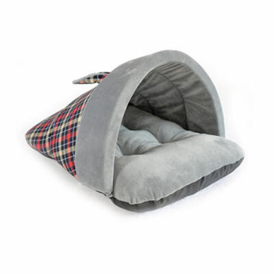 

Cute Lattice Slippers Shaped Soft Short Plush Pet Bed Warm Cat Nest Kennel