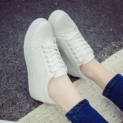 

Leather small white shoes female spring white canvas shoes women Korean version casual shoes 100 breathable flat soled student boa