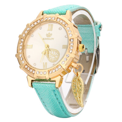 

New Women Quartz Watches Leaves Tower Rhinestone Pendant Leather Wrist Watch 2018 Casual Golden Dial Ladies Watch Montre Femme