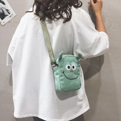 

Funny small bag female 2019 new ins Japanese Harajuku canvas bag wild cute girl slung shoulder bag