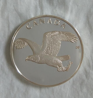 

35mm Bald Eagle Birds Canada Souvenir coin Silver Plated Medal