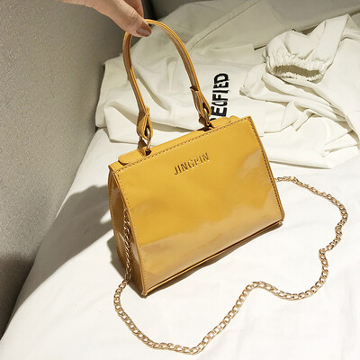 

Fashion temperament chain Messenger bag female 2019 new casual simple versatile shoulder bag personality letter handbag