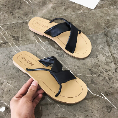 

Ins slippers woman summer flat-bottomed open-toed fashion wearing a hundred lazy beach sandals&slippers