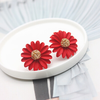 

2019 design fashion brand jewelry metal stud earrings for women elegant big daisy flower earrings girl