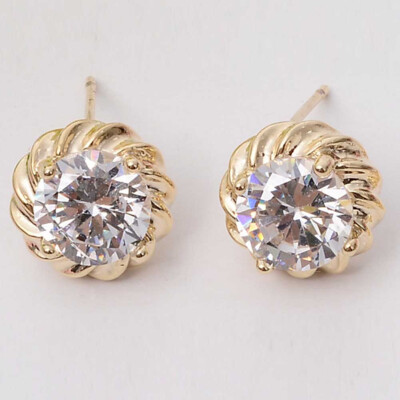 

Stud Earrings Ladies Fashion Crystal Earrings For Beautiful Woman And Girl