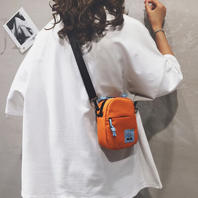 

Korea chic soft sister girl mini bag female 2019 new solid color wild nylon shoulder bag Messenger bag