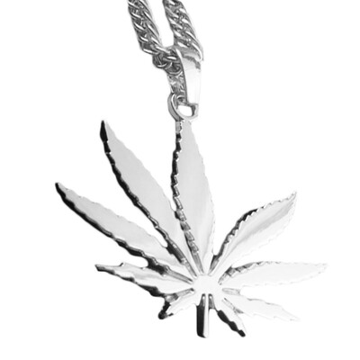 

High Quality Europe Hiphop Jewelry Necklace Cannabina Leaves Nightclub Bar Singers Punk Cool Pendant Necklace