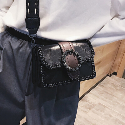 

Bag female 2019 autumn&winter new wave Korean version of the wild Messenger bag fashion broadband shoulder retro port small square bag