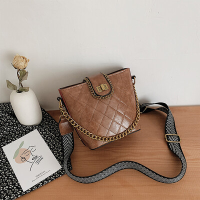 

Chic chain small bag Broadband rhombus bucket bag new 2019 simple retro woman bag single shoulder bag oblique satchel bag