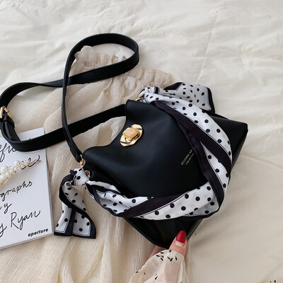 

Summer large-capacity leisure bag handbag 2019 new wave fashion popular Messenger bag shoulder silk scarf bucket bag