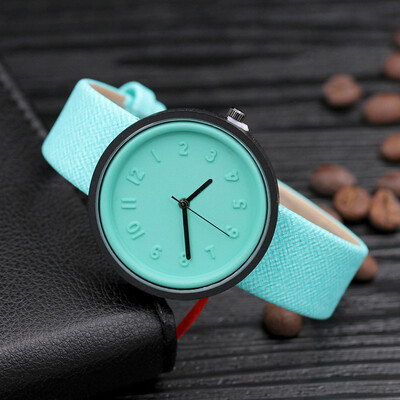 

Korean casual fashion watch male student canvas belt simple three-dimensional digital scale couple quartz female watch