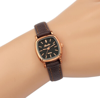 

〖Follure〗Fashion Women Leather Band Analog Quartz Movement Wrist Watch