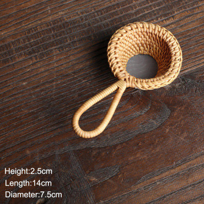 

Japan Teaism Decorative Tea Strainers Bamboo Rattan Gourd Shaped Tea Leaves Funnel for Tea Table Decor Tea Ceremony Accessories