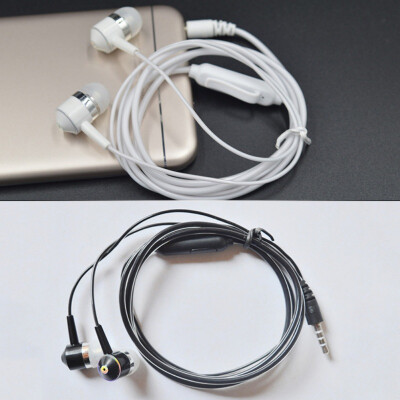 

In-ear sports headphones Dual-drive stereo wired headphones with voice activation via microphone headphones