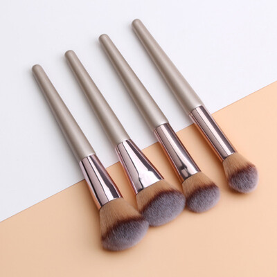 

4pcs Professional Makeup Brush Set Loose Powder Brush Foundation Brush Blush Brush Cosmetic Makeup Brush Tools Kits