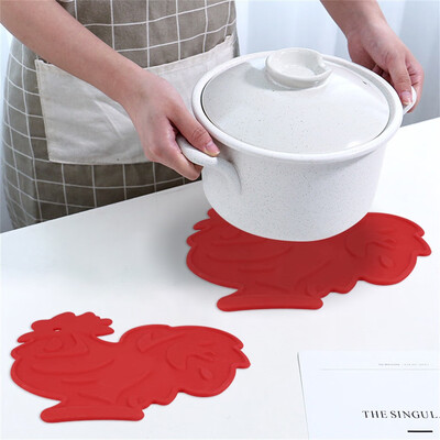 

Toponeto Silicone Non-Slip Mat Bowl Coaster Square Table Placemat Kitchen Anti-hot Pad