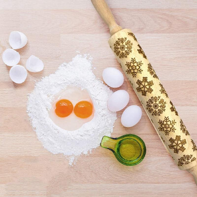 

Wooden Rolling Pin with Easy Roll Bearings Snowflake Engraved Embossing Rolling Pin Baking Cookies Cake Biscuit Tarts Noodle Dough