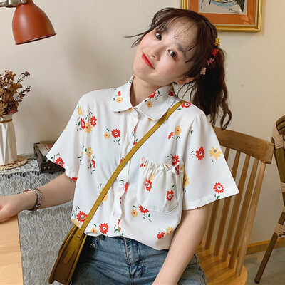 

2019 Summer Chiffon Flowers Print Short Sleeve Blouse Shirt White Women Loose Fresh Hawaiian Holiday Fashion Tops Korean Version