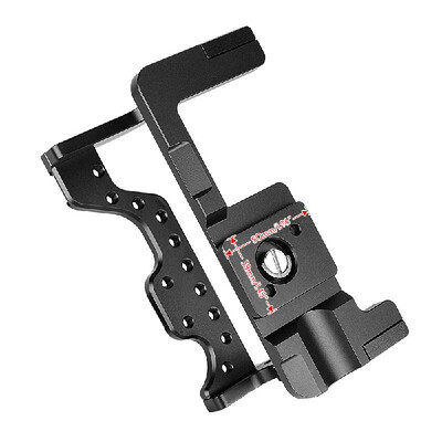 

Andoer Video Camera Cage Rig Stabilizer with Top Handle Baseplate 15mm Rod Aluminum Alloy for Panasonic GH5GH4 DSLR to Mount Foll