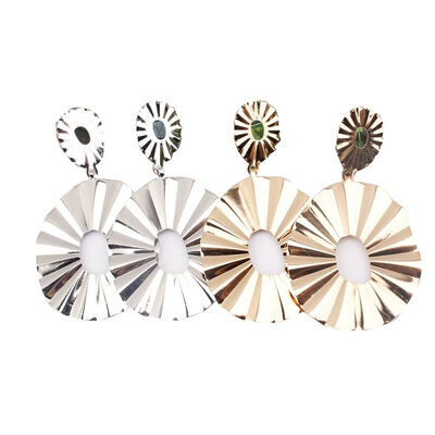 

2 Pairs Girls Exaggerated Irregular Round metal Earrings Dangle Eardrop Jewelry Holiday Gift