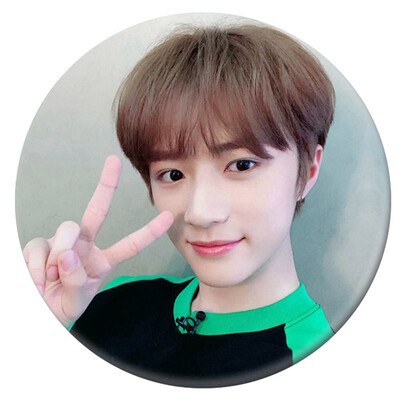 

Collection&Decorative Gifts for Fans Round Badge Tinplate Badge Korean New Idol Team of TXT Brooch