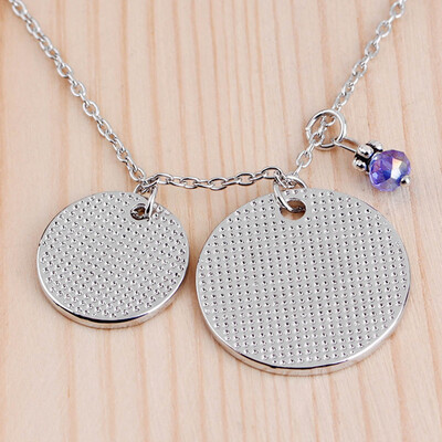 

1PCS Lovely Cartoon Pendant Necklace Charm Necklaces Carved Letters Fashion Jewelry Mothers Day Gift