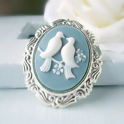 

Women Magpies Silver Plated Ring