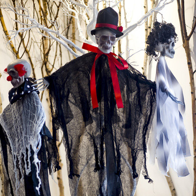 

New Skull Halloween Hanging Ghost Haunted House Hanging Skull Horror Props Home Door Bar Club Halloween Decorations