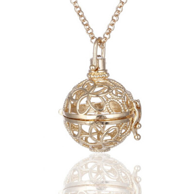 

Perfume Essential Oil Diffuser Pendant Necklace