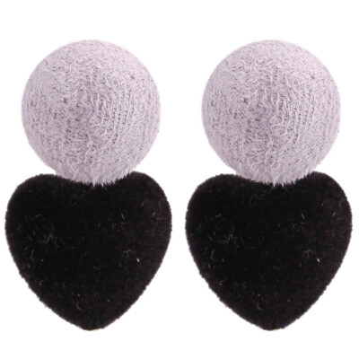 

Fashion Sweet Heart Shaped Plush Ball Pearl Stud Earrings for Women