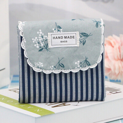 

Simple 3 Folding Cloth Fabric Portable Sanitary Napkin Storage Bag For Outdoor Travel