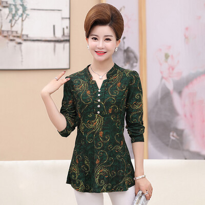 

Yu Zhaolin 2019 new middle-aged womens long-sleeved T-shirt mother loaded spring&autumn clothes shirt bottoming shirt YWMM191342 green