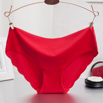 

Women Sexy Low-Rise Briefs Ice Silk Seamless Wavy Edge Breathable Panties Solid Color Plus Size Briefs