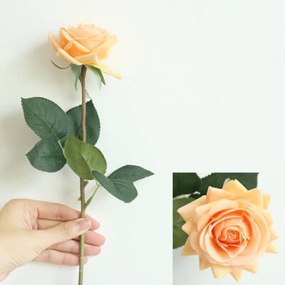 

1PCS New ins Romantic Artificial Rose Feel Moisturizing Rose Artificial Flower
