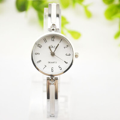 

Fashionable Stylish Simple Vintage Bracelet Watch for Women Students Teen Girls