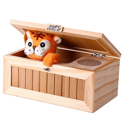 

Fluff Animal Inside Sturdy Wood Dont Douch It Anger Roar Box for Kids Friends Surprising Gifts