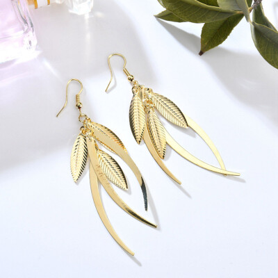 

New Creative Dangle Long Leaf Earrings For Women Top Quality Fashion Bijouterie