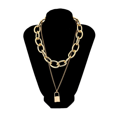 

Men Women Retro Exaggerated Punk Shackles Link Chain Lock Simple Geometric Personality Hip Hop 18K Gold Plated Chain Necklace