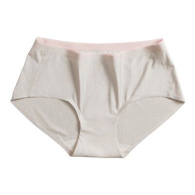 

Seamless Ice Silk Bacteriostatics Patchwork Airy Panties Underwear For Women Sexy Mid Waist Lingerie 2019 Summer Sale Underpants